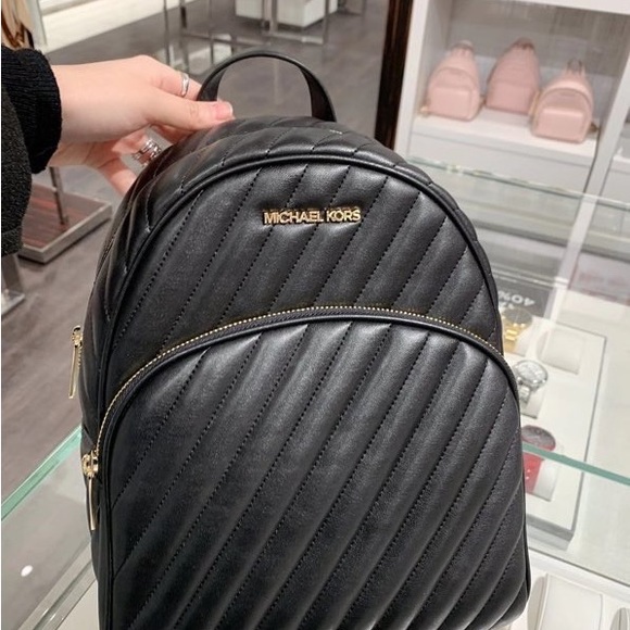 Michaelkors Leather backpacks - Picture 5 of 6